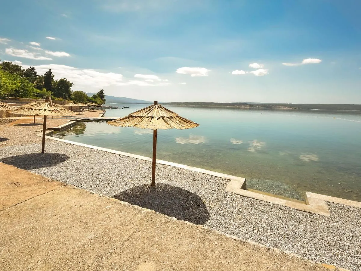 Holiday Home Marijana By Interhome Maslenica
