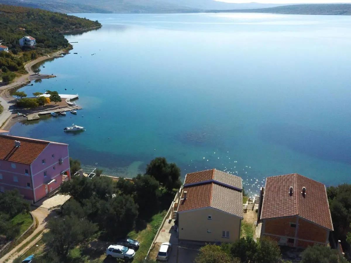 Holiday Home Marijana By Interhome Maslenica